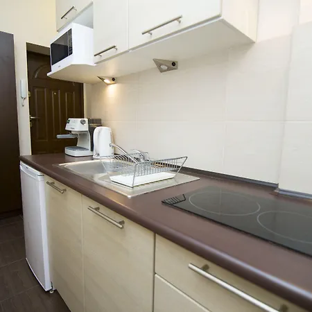 Rent A Flat - Korzenna St.